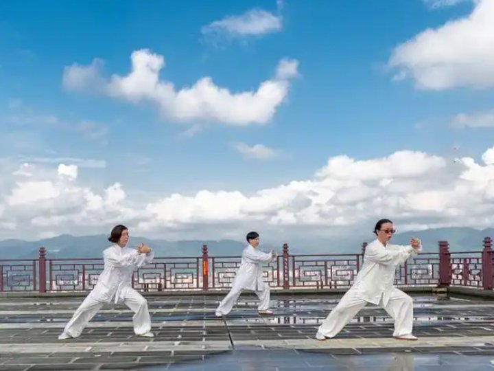A Month of Morning Tai Chi: Growth, Flow, and Continuity